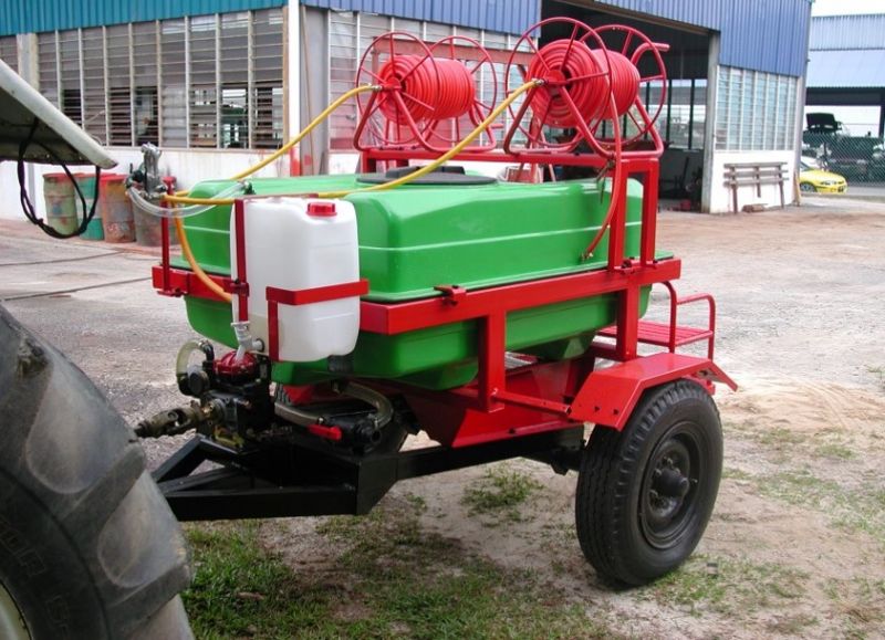 emdek-11
